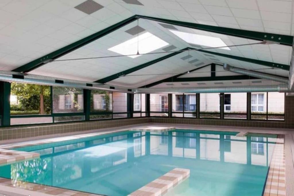 Superbe Appartement A 5 Minutes De Bus De Disneyland 세리스 외부 사진